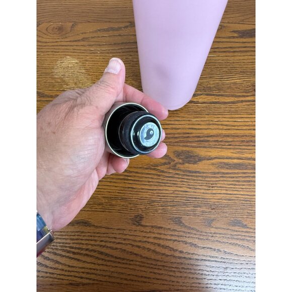 Swell 25 oz Stainless Steel water bottle Pink Peony 48 Hour Heat/cool MSRP $45 - Picture 4 of 4